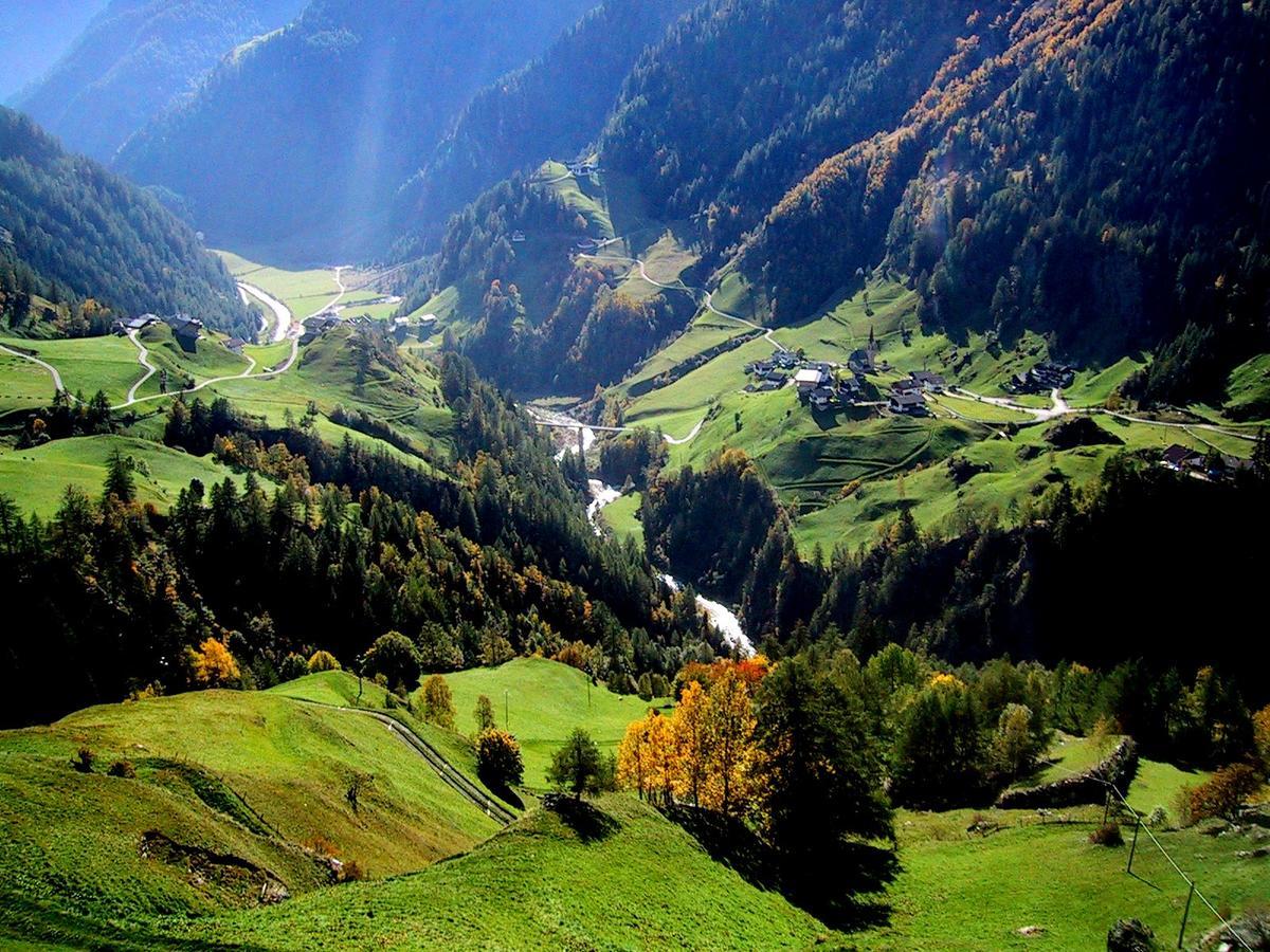 Gasthof Trausberg Corvara in Passiria Buitenkant foto